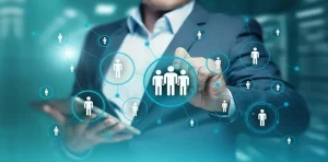 نقش سیستم مدیریت منابع انسانی در بهبود بهره‌وری و کارایی عملیات پخش